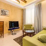 Villas Arbia Aparthotel