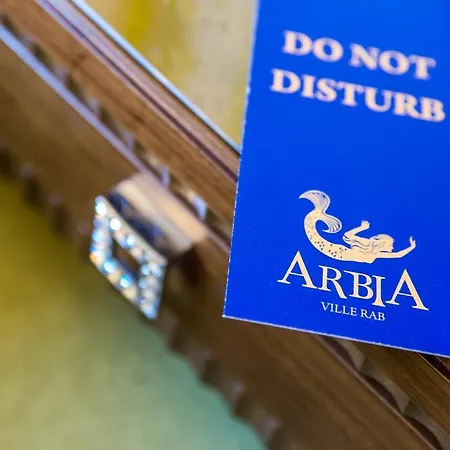 Villas Arbia Aparthotel 5*