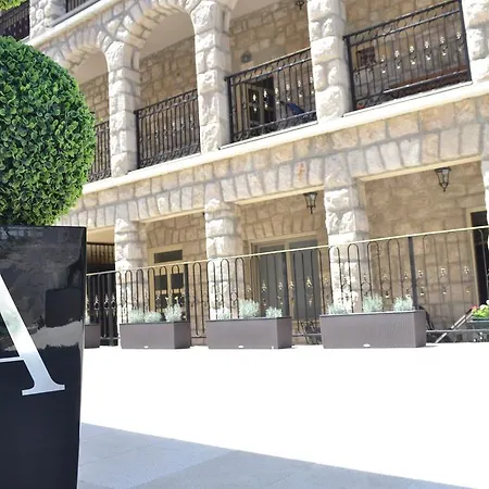 Hotel de apartamente Arbia Banjol