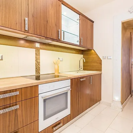 Arbia Hotel apartamentowy 5*