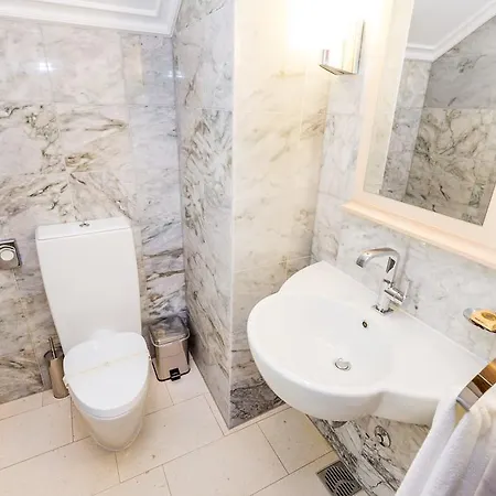 Hotel apartamentowy Arbia