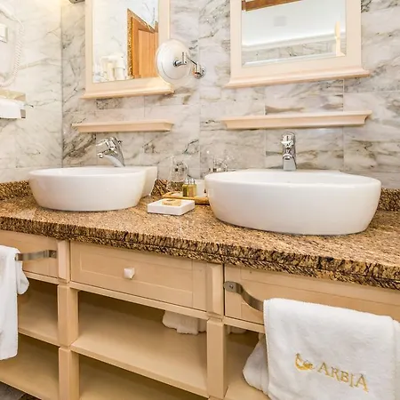 Hotel apartamentowy Arbia 5*