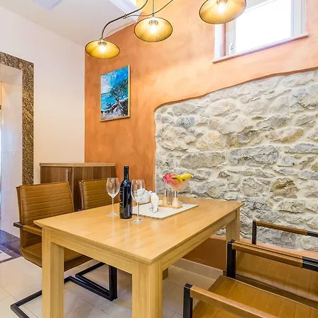 Hotel apartamentowy Arbia