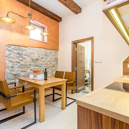 Hotel apartamentowy Arbia Banjol