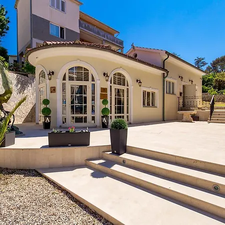 Arbia Hotel de apartamente Banjol