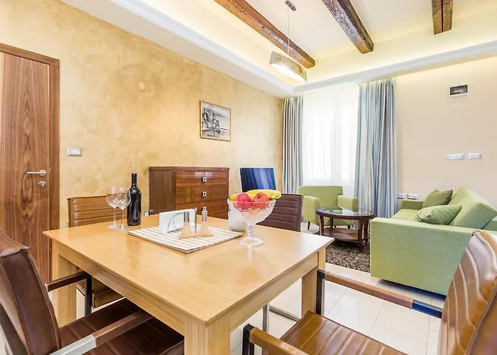 아파트호텔 Arbia Banjol