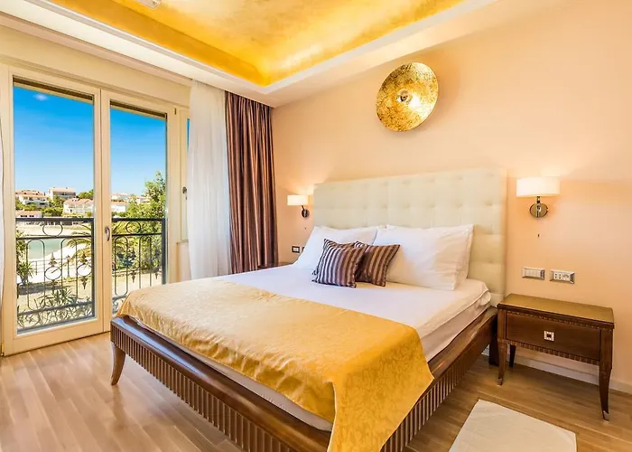Apart-hotel Arbia 5*